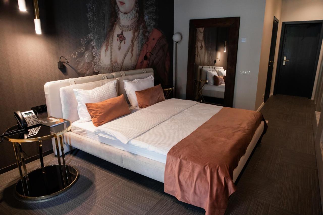 Victoria Deluxe Hotel Czerniowce Zewnętrze zdjęcie