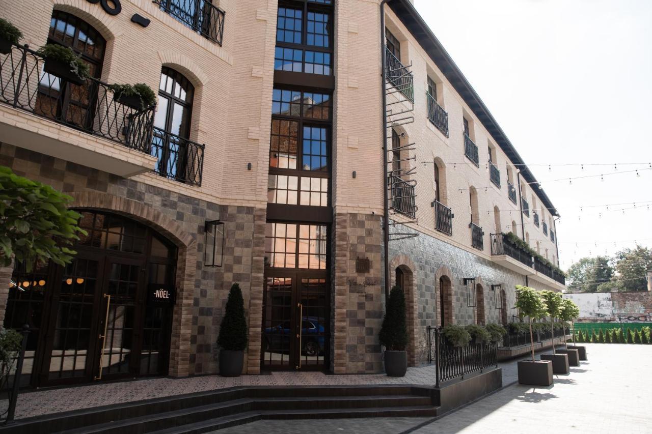 Victoria Deluxe Hotel Czerniowce Zewnętrze zdjęcie