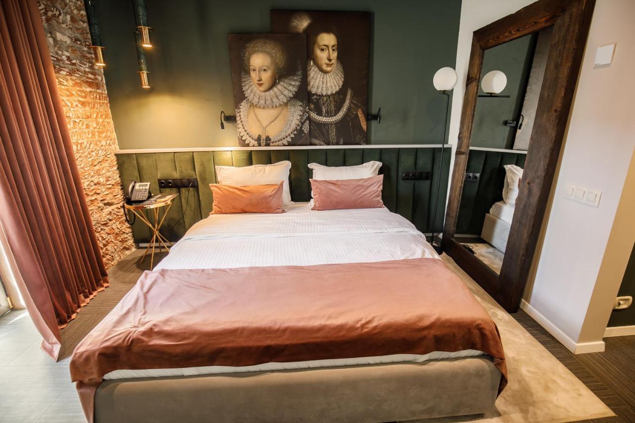 Victoria Deluxe Hotel Czerniowce Zewnętrze zdjęcie