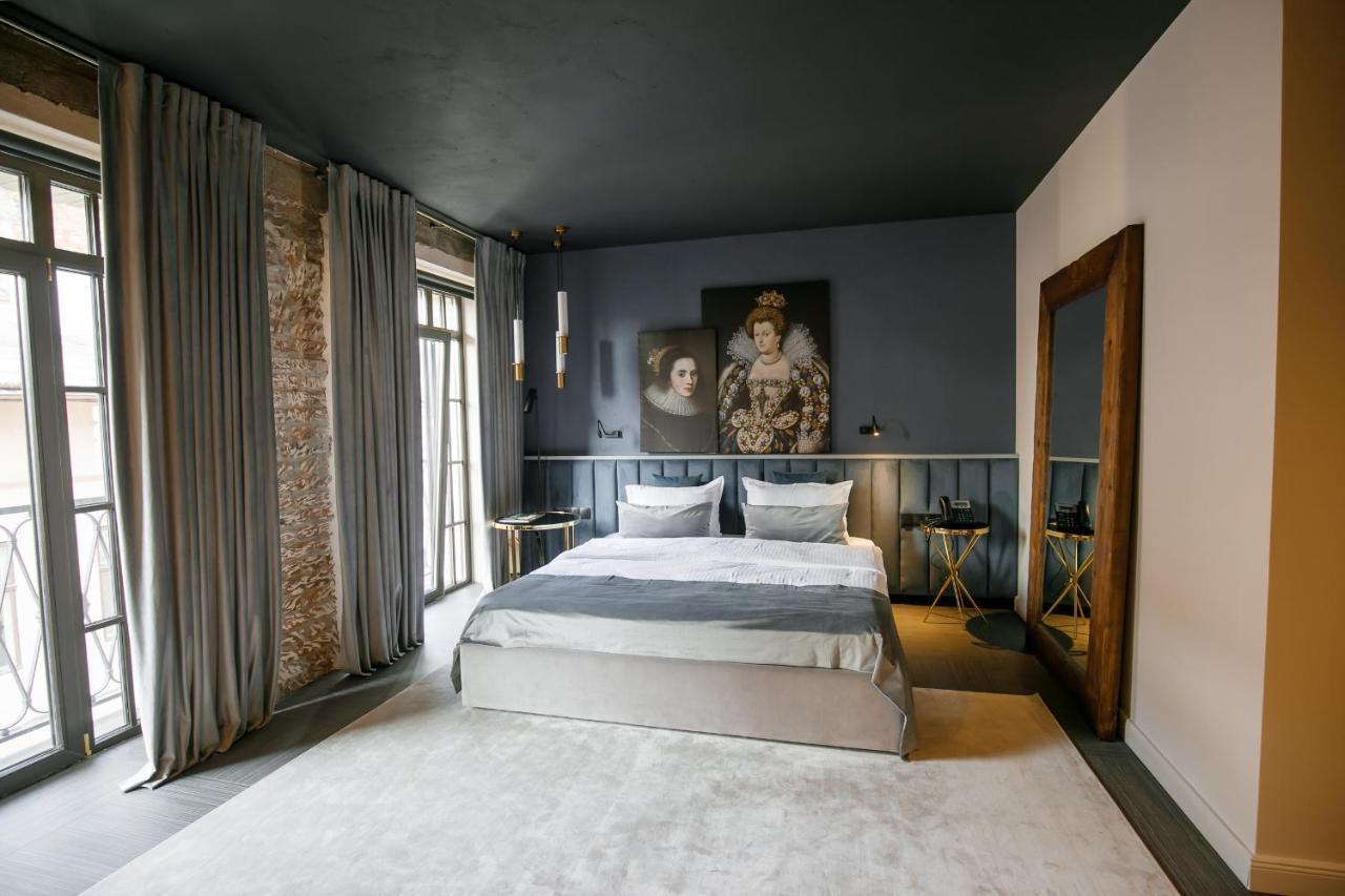 Victoria Deluxe Hotel Czerniowce Zewnętrze zdjęcie