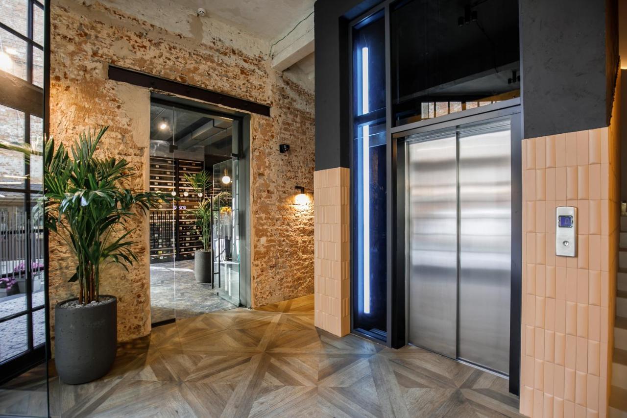 Victoria Deluxe Hotel Czerniowce Zewnętrze zdjęcie
