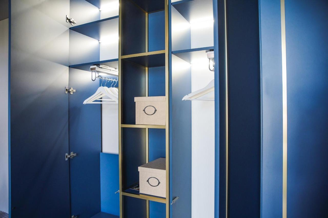 Victoria Deluxe Hotel Czerniowce Zewnętrze zdjęcie