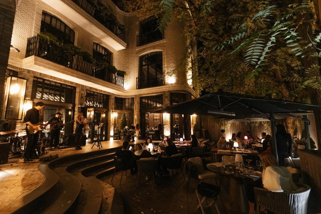 Victoria Deluxe Hotel Czerniowce Zewnętrze zdjęcie